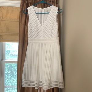 J Crew White Dress size 4p  MINT